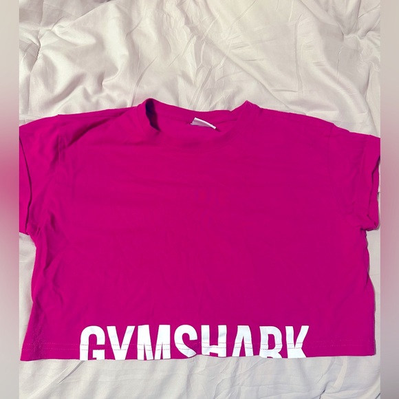 Gymshark Tops - Gymshark cropped top